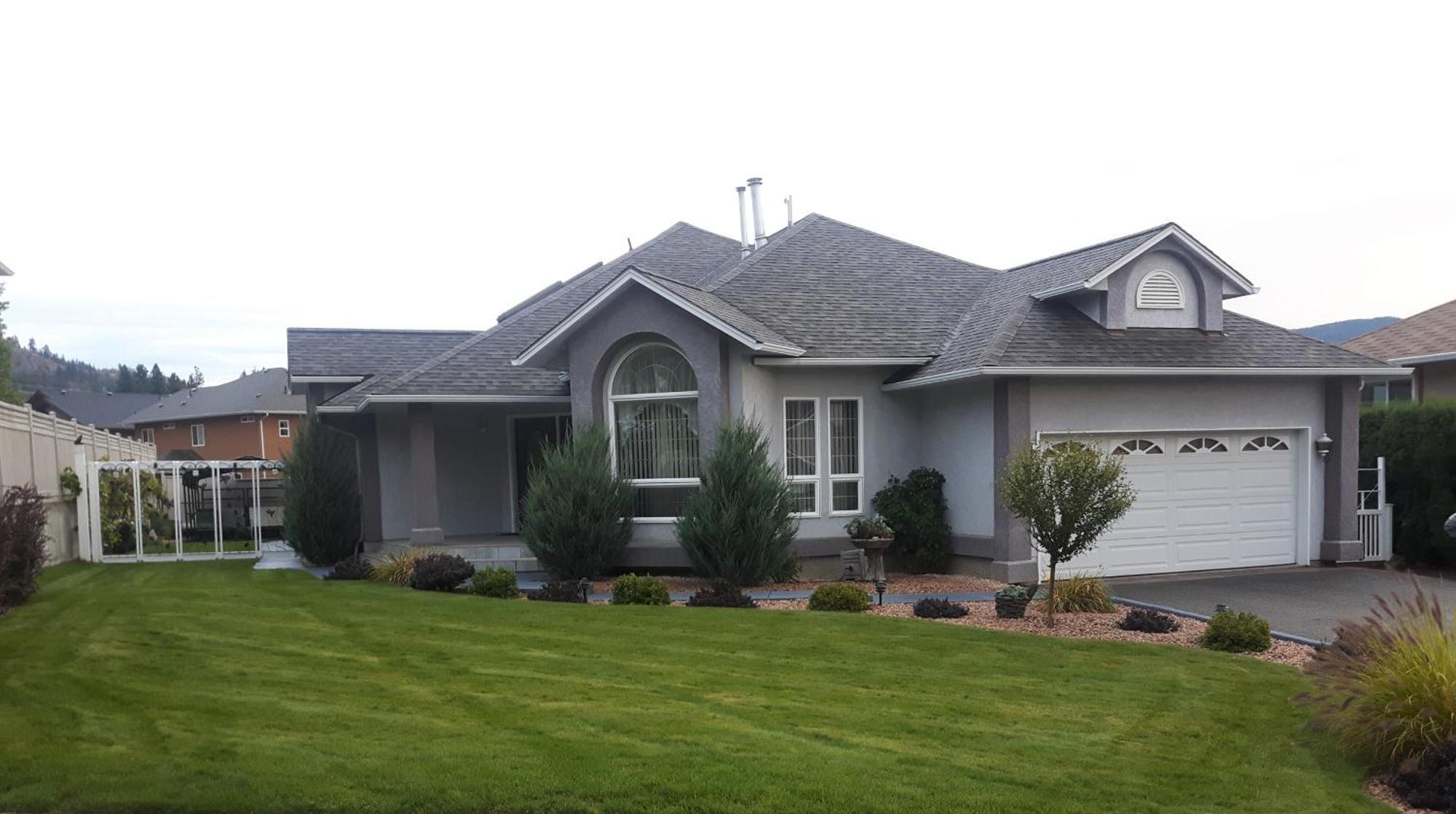 Appartement Comfy King Bed, Large Private Basement Suite, Smart Tv In Penticton- Of Peaches And Beaches Penticton