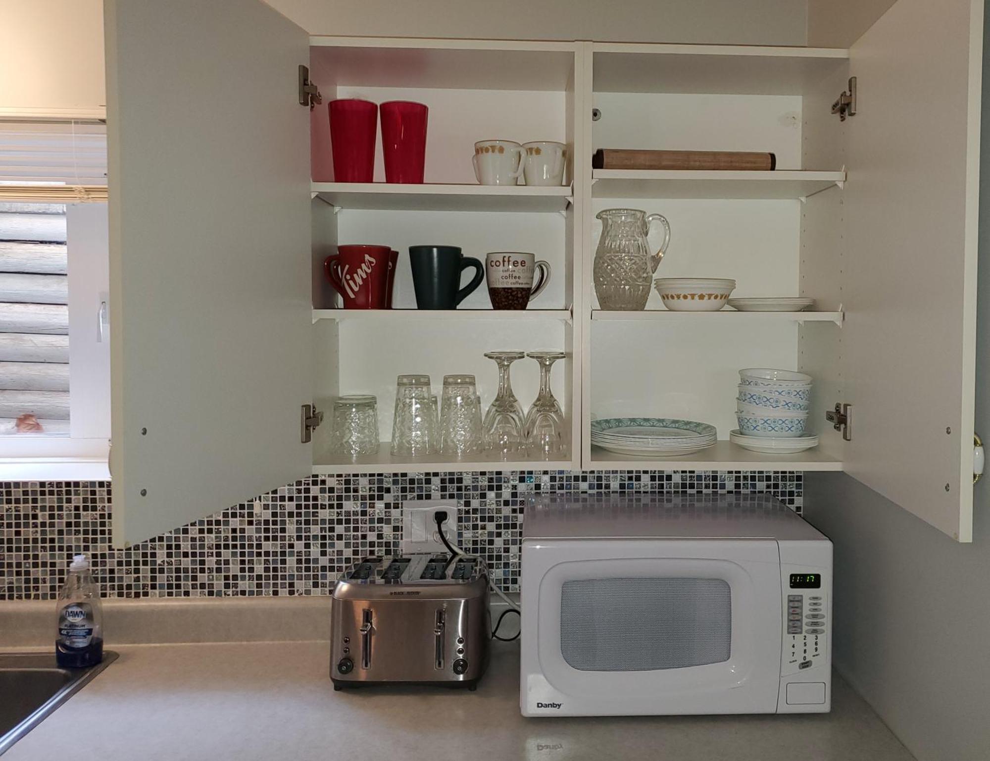 Appartement Comfy King Bed, Large Private Basement Suite, Smart Tv In Penticton- Of Peaches And Beaches *